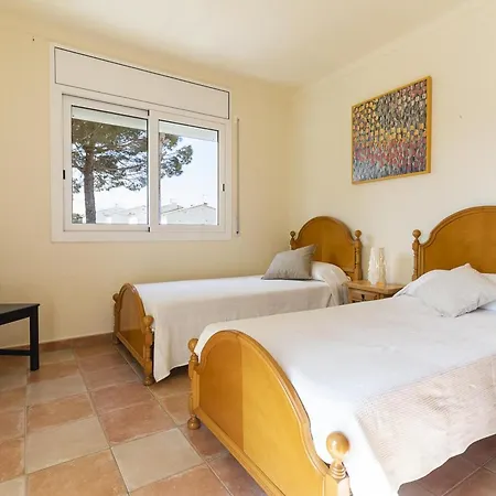 Casa Con Piscina Privada, Pista De Petanca Y Cerca De La Playa - Es-325-11 Hébergement de vacances Torroella de Montgrí