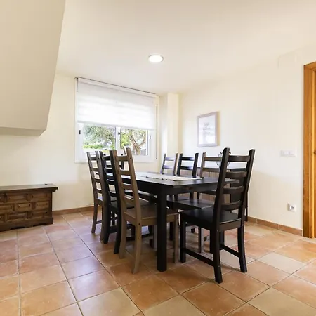 Casa Con Piscina Privada, Pista De Petanca Y Cerca De La Playa - Es-325-11 * Torroella De Montgri